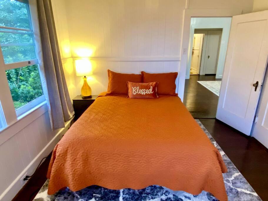 Your Hilo Homebase - Lovely 3 Bedroom In Heart Of Hilo With Ac! Buitenkant foto