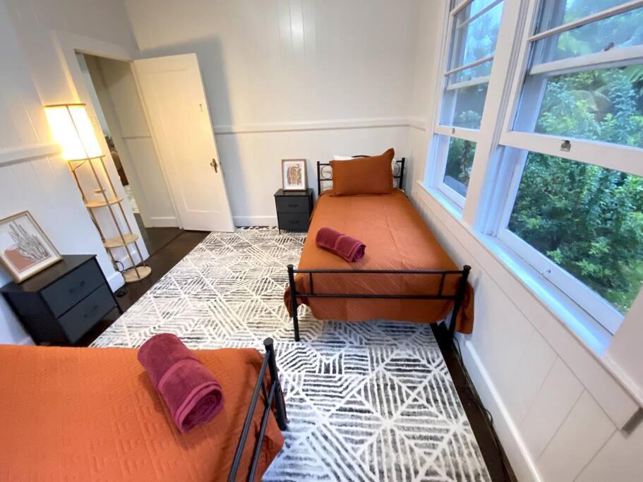 Your Hilo Homebase - Lovely 3 Bedroom In Heart Of Hilo With Ac! Buitenkant foto
